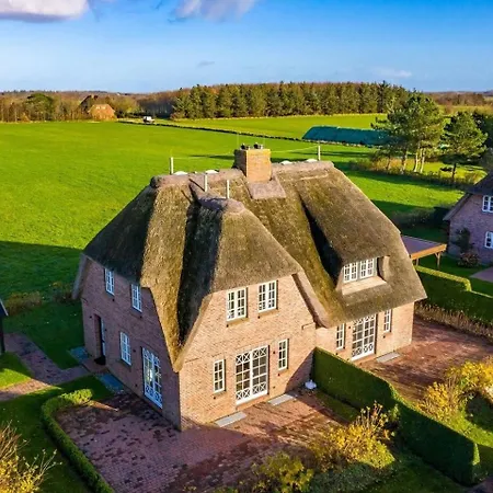 Dom wakacyjny Friesenhaus Meerzeit *